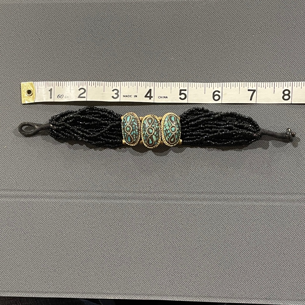 Elegant Black and Gold Beaded Bracelet